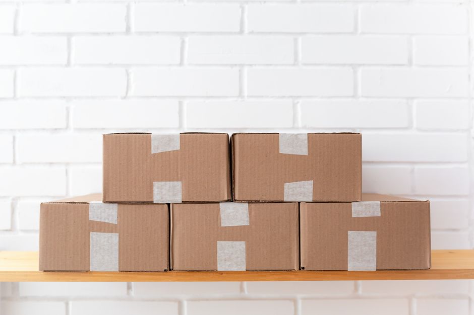 Cartons gratuits à Paris : où en dénicher pour déménager sans dépenser ?